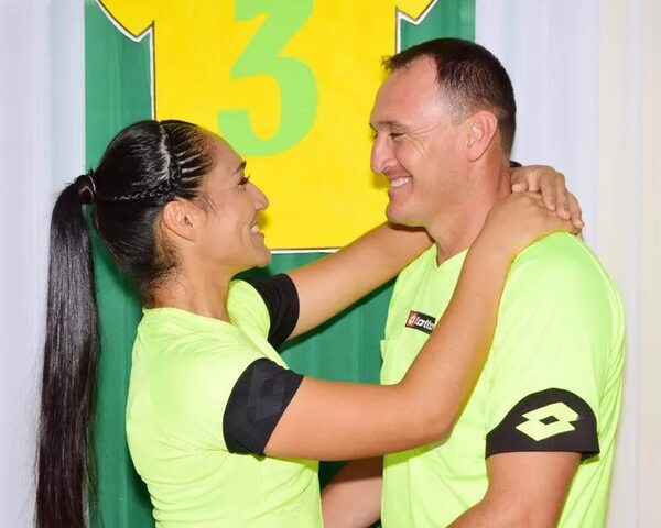 Matrimonio de árbitros dirigirá mañana en Copa Paraguay - Fútbol - ABC Color