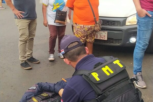 Atropellan a policía municipal en microcentro de CDE