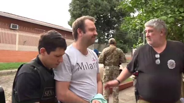 Detenidos en operativo Pavo Real Py ya están en judiciales de la Policía - Policiales - ABC Color