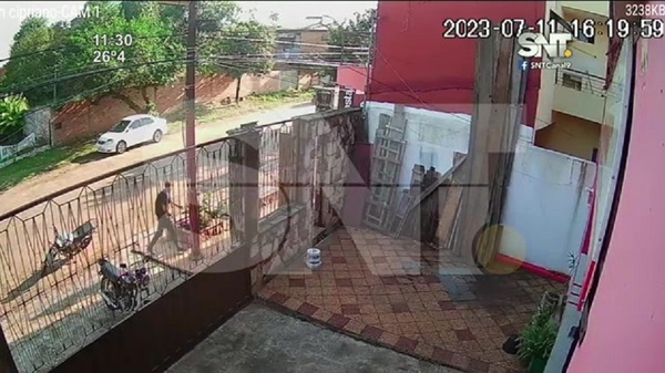 Itauguá: Violento asalto a un comercio - SNT