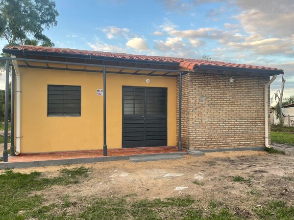 Ventiocho familias de Tobatí recibirán en breve sus nuevas viviendas - .::Agencia IP::.