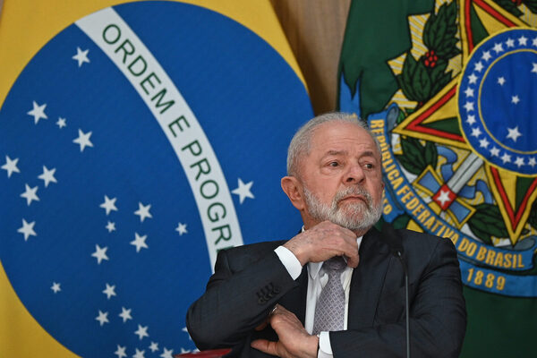 Lula dice que Brasil no renuncia a discutir las compras gubernamentales con la UE - MarketData