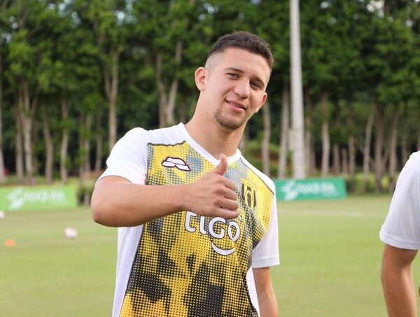 Guaraní recibe más de un millón de dólares por Morel y asegura el regreso de Santander · Radio Monumental 1080 AM