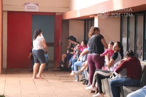 Baja concurrencia en vacunatorios del Hospital de Clínicas » San Lorenzo PY