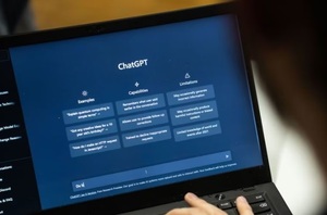 Diario HOY | ¿ChatGPT dejó de ser cool?: Uso del chatbot con inteligencia artificial cae por primera vez