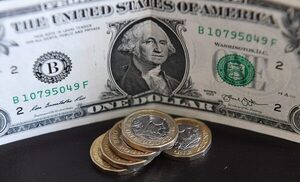 El peso mexicano se cotiza a 16,89 pesos por dólar, nivel no visto desde diciembre de 2015 - MarketData