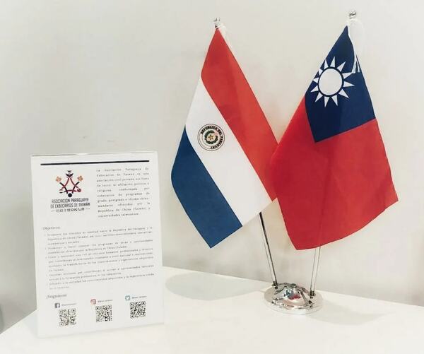 Diario HOY | Exbecarios celebran aniversario de las relaciones entre Taiwán y Paraguay