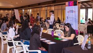 Expo Empleo evidencia aumento de demanda de puestos para contact center como primer empleo