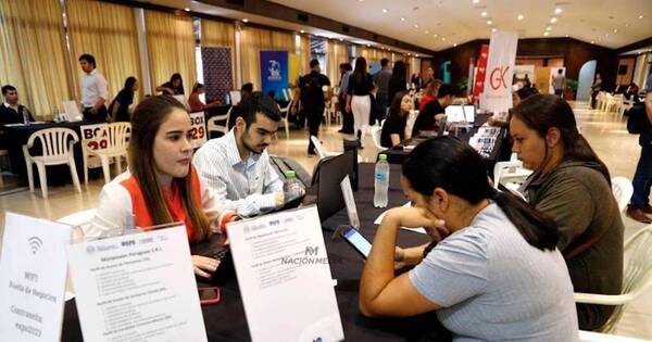 La Nación / Concurrencia masiva para postularse