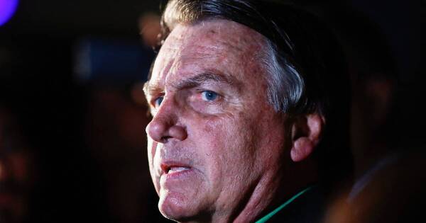 La Nación / Bolsonaro se declara inocente ante el juez