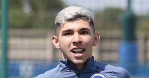 La Nación / Julio Enciso ya se integró al Brighton