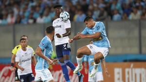 Emelec vence a Sporting Cristal y encamina su clasificación