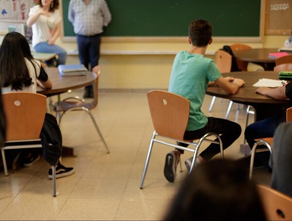 Nelson Aguilera: “La calidad educativa está en manos del docente” · Radio Monumental 1080 AM