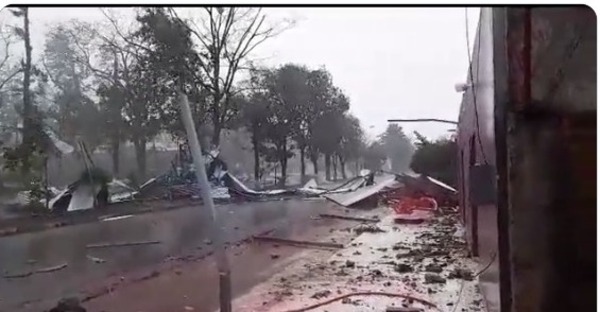 Temporal causa varios destrozos en Caaguazú | 1000 Noticias