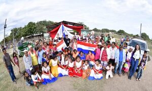Comunidad indígena Maskoy, del Chaco, recibe camioneta y embarcación de parte de ITAIPU