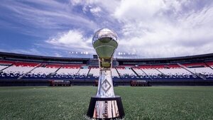 El campeón sale en escena