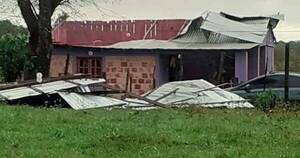 La Nación / Temporal perjudicó un centenar de viviendas en Caaguazú