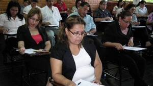 MEC pone a disposición de educadores becas de maestría en España