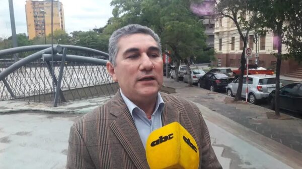 Abogado de Mbururú evalúa instancias internacionales para que su cliente jure - Política - ABC Color