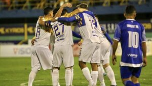 Luqueño golea y avanza a octavos de la Copa Paraguay