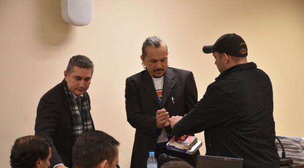 Corte rechaza pedido de Mbururu y lo mantiene en la cárcel