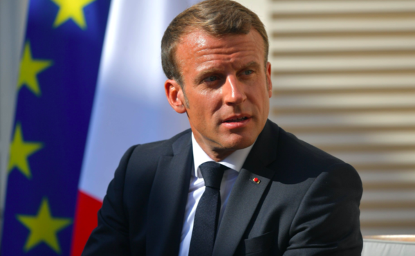 ¿Amenazaron a Macron? Reciben en el Eliseo una carta con un dedo amputado - Informatepy.com