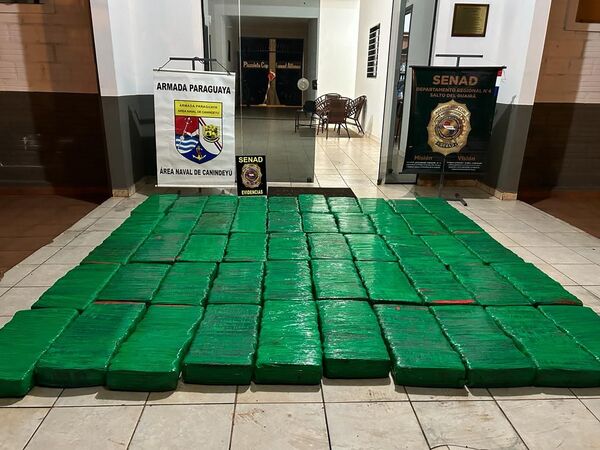 Diario HOY | Prefectura Naval aborta envío de más de 400 kilos de marihuana