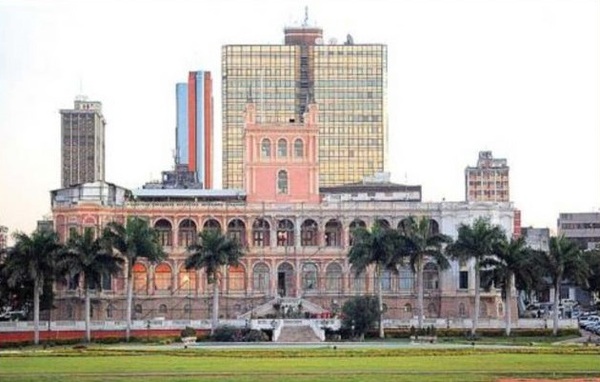 Diputados también autorizan traslado al litoral del Palacio de López el juramento de Peña