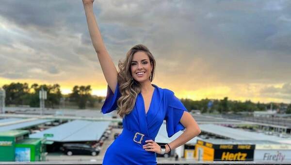 ¿Qué le pasó? Ñande Miss cayó tumbada