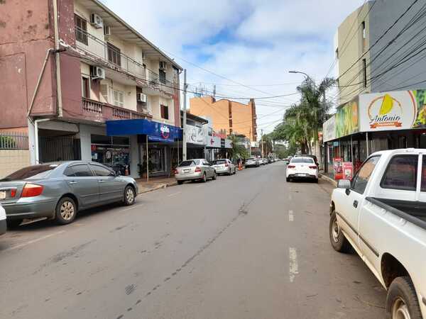 Parte de calle Dr. Juan León Mallorquín estará cerrada por instalación de techo de luces