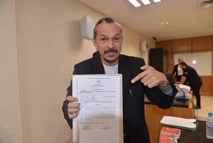 ¿Mbururú debe jurar? Senado debe “abstraerse de la cuestión moral”, afirma Nakayama