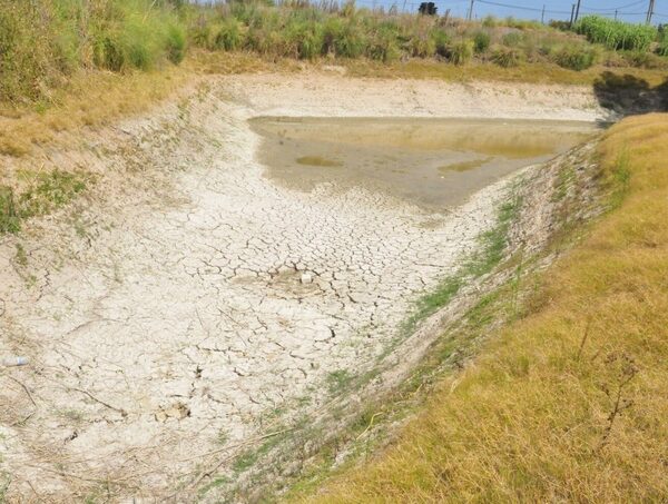 Uruguay: Sequía obliga a mezclar agua dulce con salada en Montevideo · Radio Monumental 1080 AM