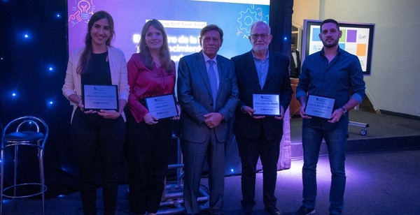 Reconocen a evaluadores del PROINNOVA