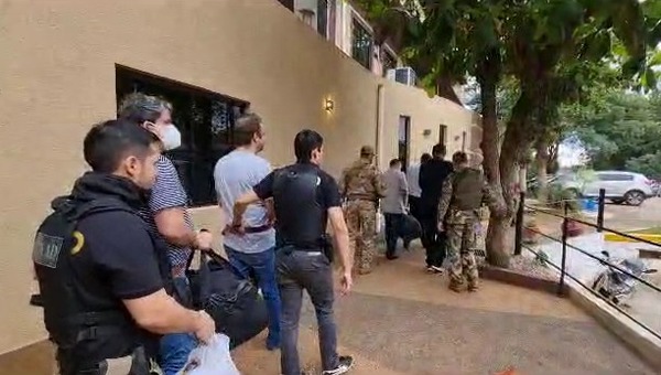 Juez ratifica prisión preventiva para Aroldo de Moura Pereira, presunto testaferro de Pavão
