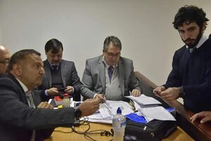 “Tapabocas de oro”: extitular de Dinac recusa a jueza y suspende audiencia preliminar - Nacionales - ABC Color