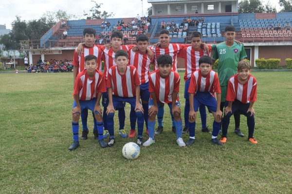 Comisión de padres organiza actividades para apoyar a la Selección Encarnacena de Fútbol sub 13