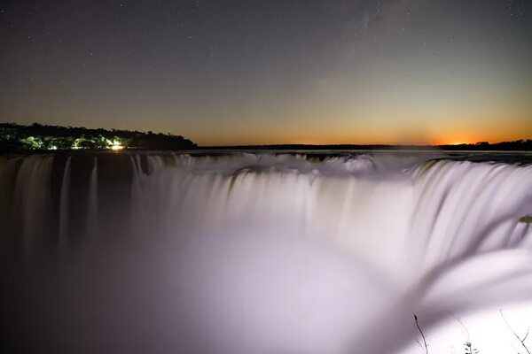 La Garganta del Diablo, principal atractivo de las cataratas de Iguazú, reabre en Argentina - Viajes - ABC Color