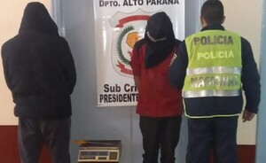 Guardia vecinal y joven fueron detenidos por hurto y reducción