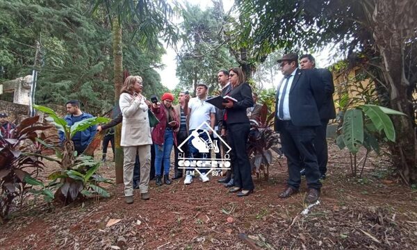 Tribunal se constituye al lugar de robo y coacción grave que involucra a Mbururú