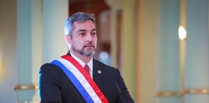 Mario Abdo Ben铆tez asegura que Paraguay ser谩 la econom铆a con mayor crecimiento dentro de la regi贸n - Revista PLUS