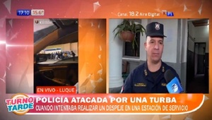 Dos policías resultan heridos durante intervención en estación de servicio