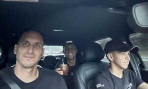 (VIDEO) Botafogo mostrando la llegada de sus idolos paraguayos al entrenamiento