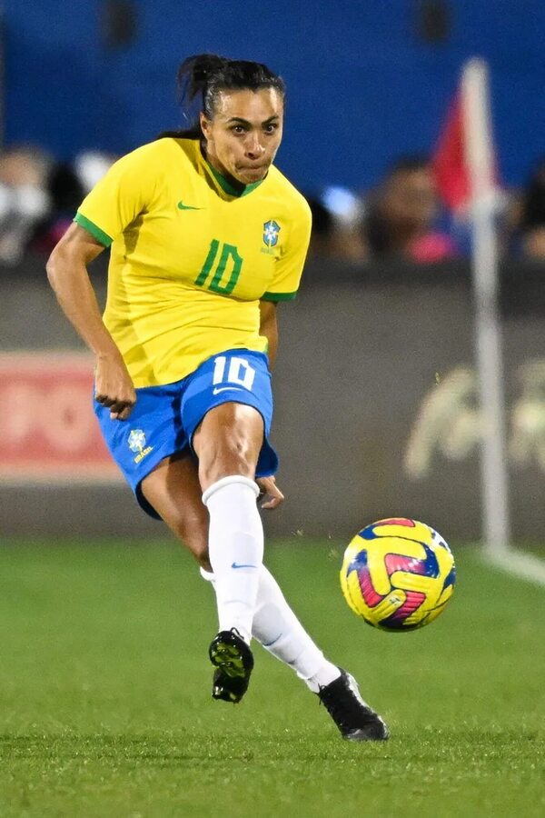 Marta, la ‘reina’ del fútbol aún sin corona - Fútbol Internacional - ABC Color