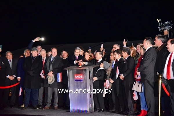 Inauguran subestación y línea de transmisión 500 kv en Yguazú
