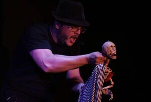 Titiriteros preparan “Ñande Varieté Eté” en la Sala La Correa - Cultura - ABC Color