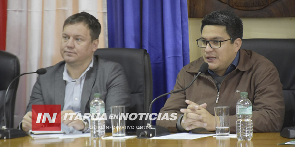 GOBERNADOR DE ITAPÚA ACOMPAÑÓ RECLAMO DE INTENDENTES ANTE LA EBY - Itapúa Noticias