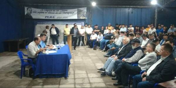 Liberales ¡a la carga!: van a pedir que Efraín deje de ser líder del PLRA, ndajeko