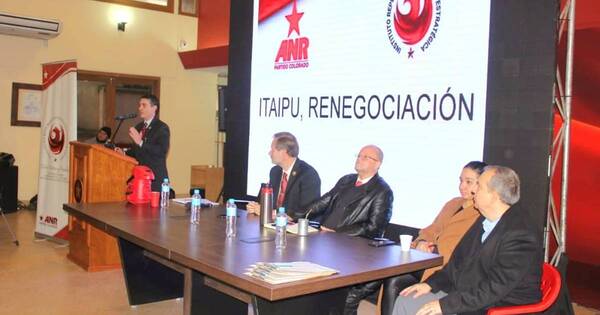 La Nación / Desde la ANR debaten con ingenieros sobre la proyección de la política energética en el país