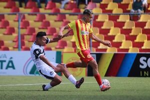Martín Ledesma pone fin a su mala racha en la Intermedia - Fútbol de Ascenso de Paraguay - ABC Color