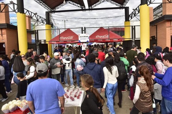 Masiva concurrencia a la Expo, que tiene varios atractivos - Economía - ABC Color
